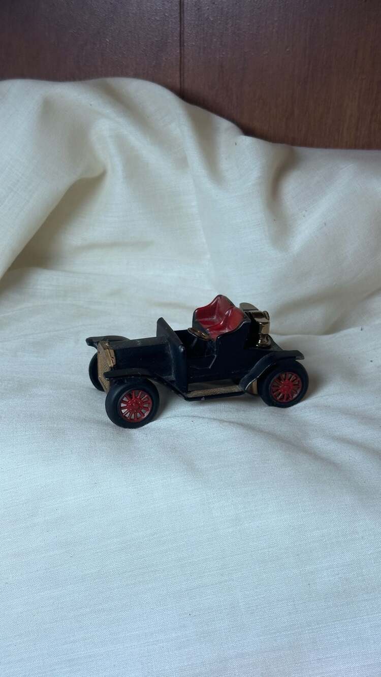 Vintage Buick 1911 Antique Car Table Lighter Japan Made